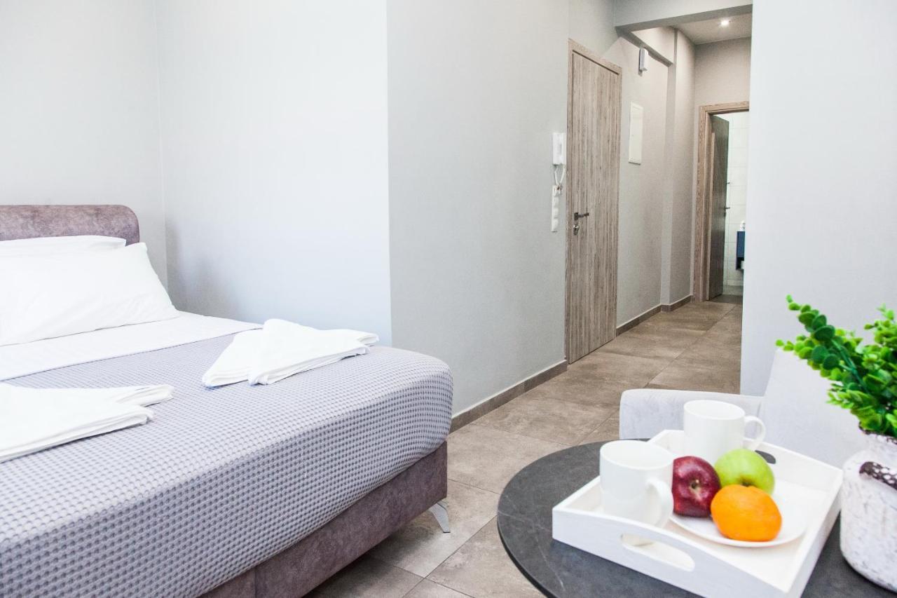 A Spacious Brand New Studio Ideal For 2 A Apartment Athens Exterior photo