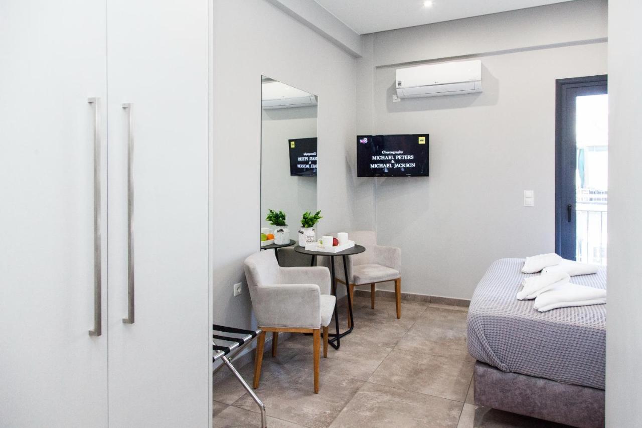 A Spacious Brand New Studio Ideal For 2 A Apartment Athens Exterior photo
